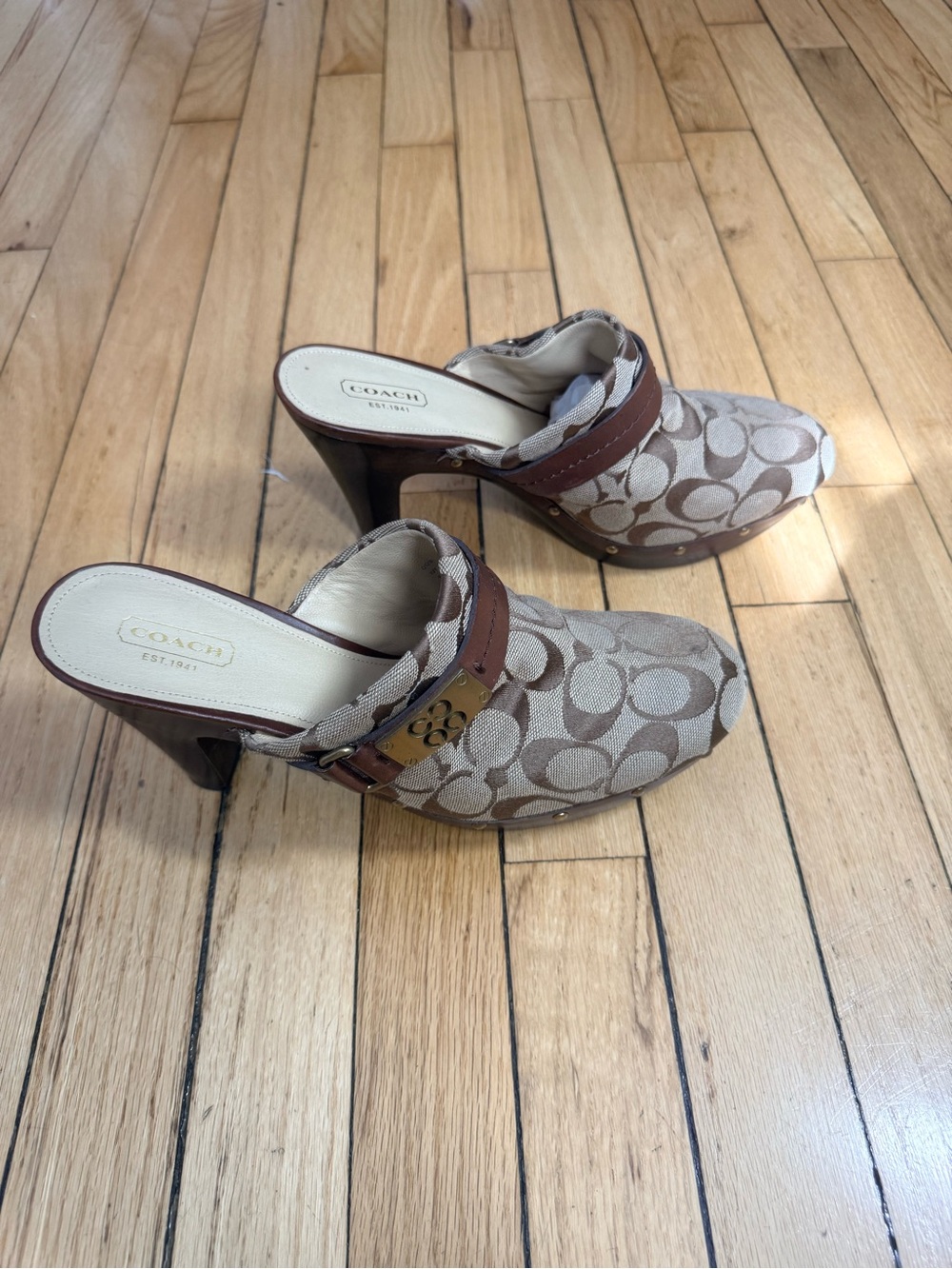 COACH Women's Signature Canvas Clog Mule - Brown wooden heel - Picture 2 of 4